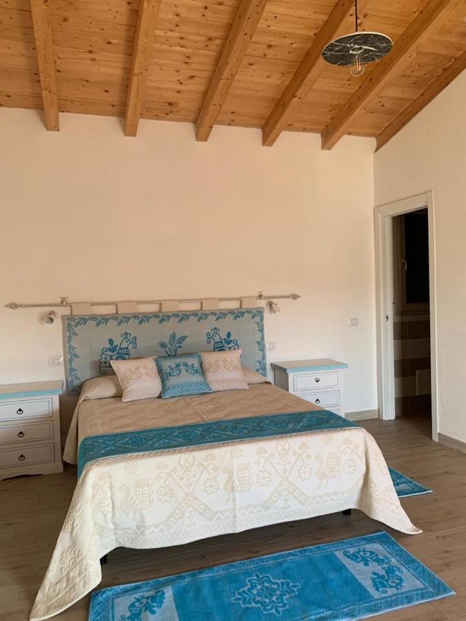 Tenute Venafiorita Loiri Porto San Paolo Exterior photo
